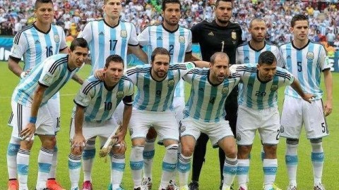 2026世界杯阿根廷26人大名单重磅预测：梅西领衔争卫冕，冠军班底仅剩最后4席悬念