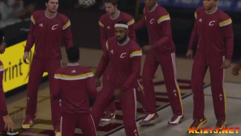复古经典与未来悬念：从《NBA 2K15》骑士队名单看克利夫兰的十年兴衰宿命