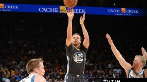 NBA2K10球员能力值排名：科比97分封神，这款篮球游戏为何让老球迷哭成狗？