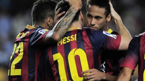 “最后一次对决”C罗双响梅西闪击，利雅得友谊赛9球盛宴落幕